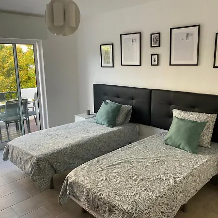 Beira Mar Apartment *
